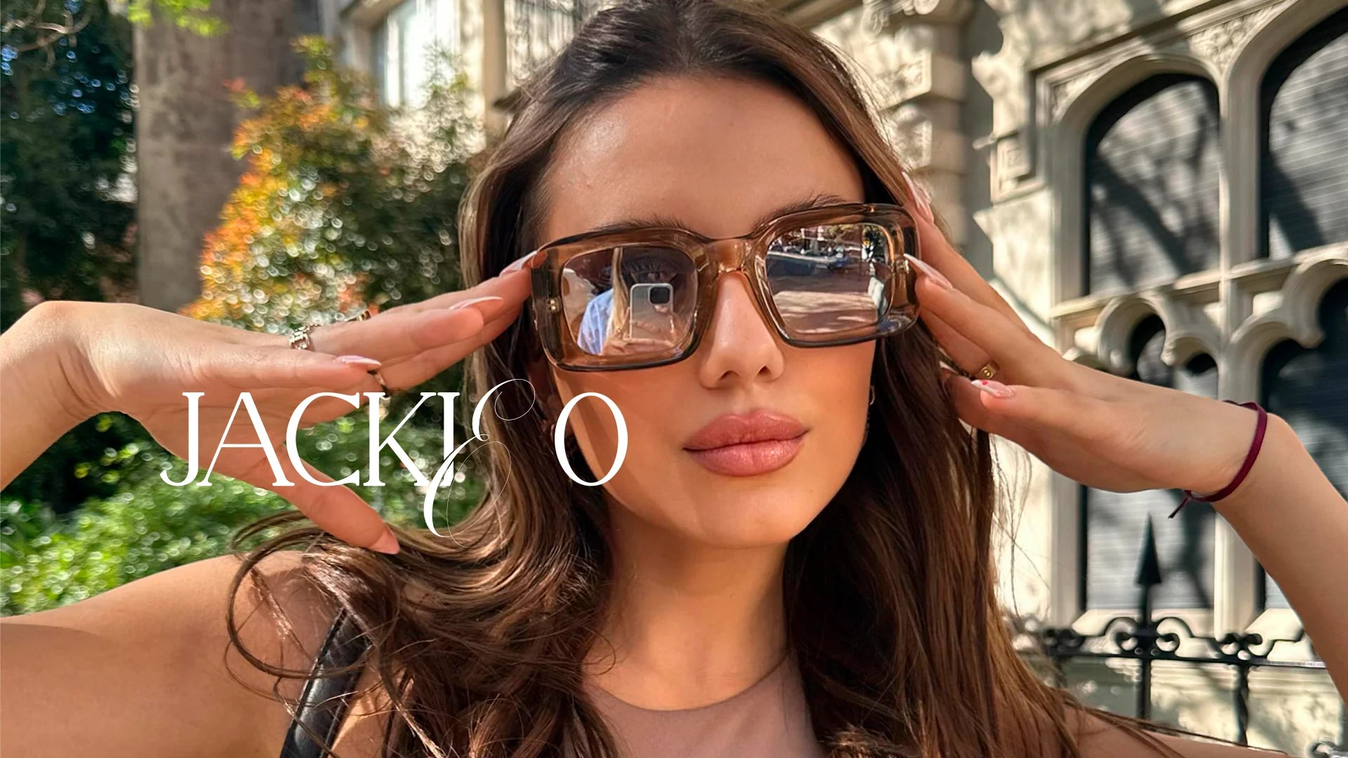 JACKIE O